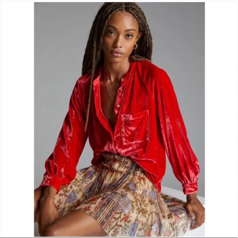Anthropolgie Pilcro Puff-Sleeved Velvet Buttondown